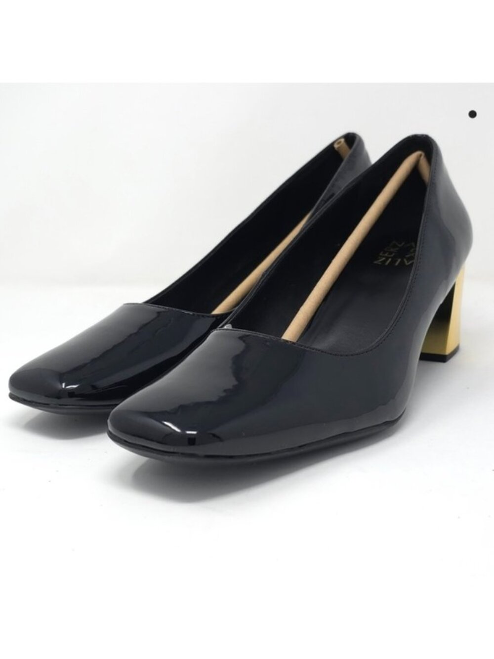 Naturalizer Black Patent Block Heel Pumps with Gold Accent 10W